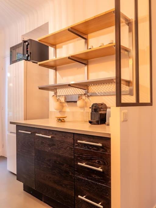 Apartment Tour Eiffel 10 Mins Bien Familial 3 *